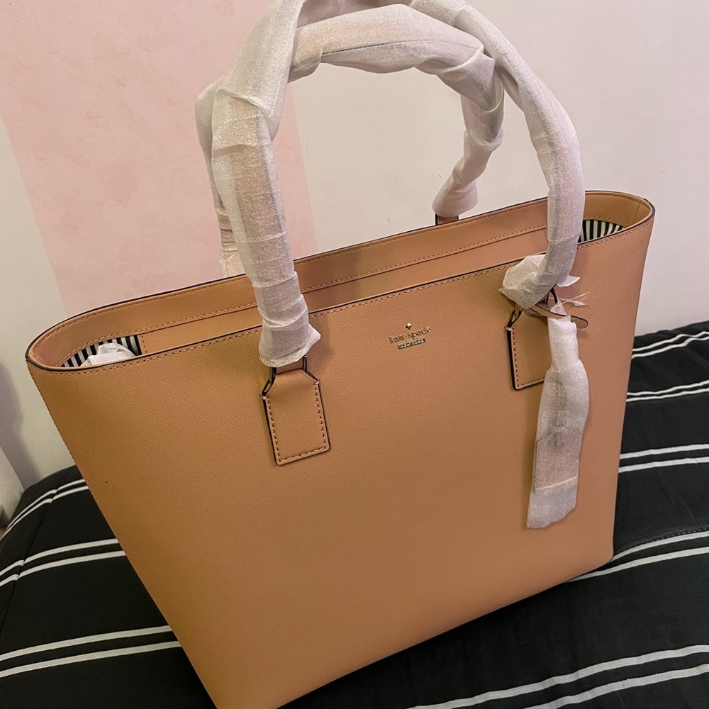 NWT Kate Spade Medium Harmony shoulder bag